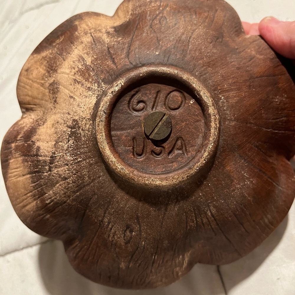 💚💚VTG California Pottery Sequoia Ware Candy Nut Dish with Handle 610 USA Made - Picture 4 of 4